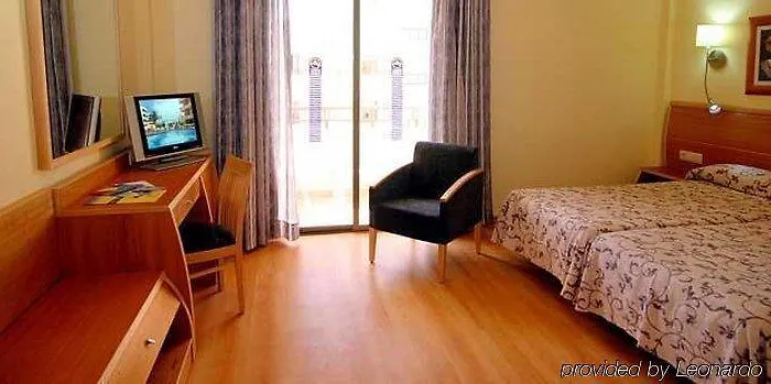 Invisa La Cala Hotel 4*