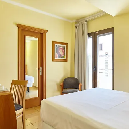 Отель Invisa La Cala (adults Only) 4*