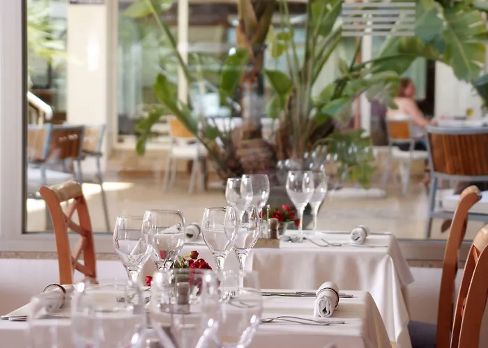 Szálloda Invisa La Cala (adults Only) Santa Eularia des Riu