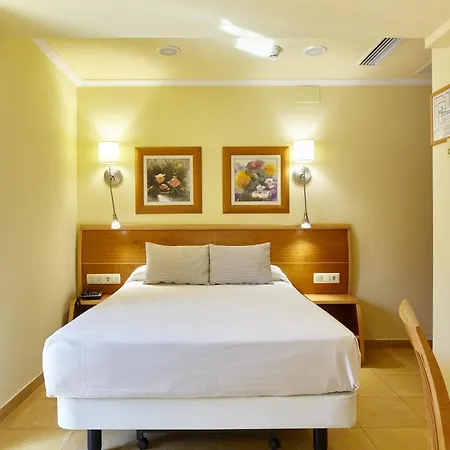 Invisa La Cala (adults Only) Otel 4*