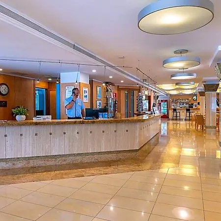 Szálloda Invisa La Cala (adults Only) 4*