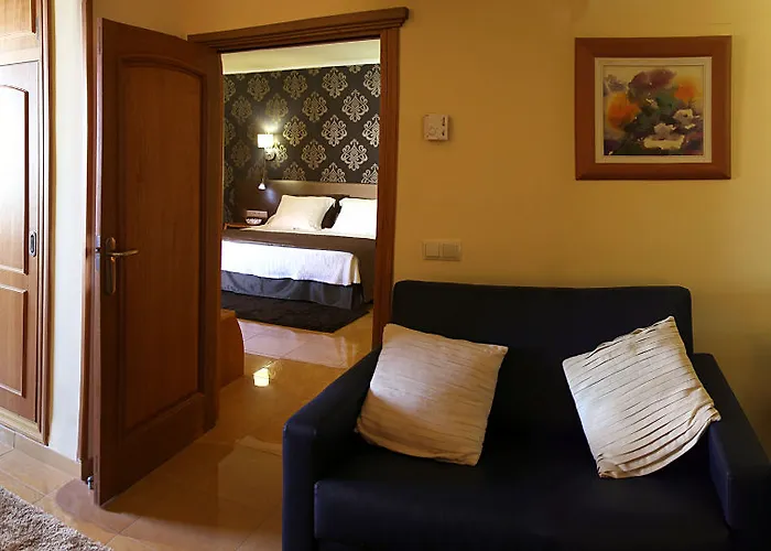 Invisa La Cala (adults Only)