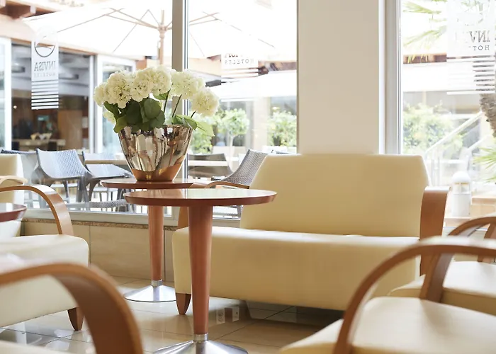 Szálloda Invisa La Cala (adults Only) Santa Eularia des Riu